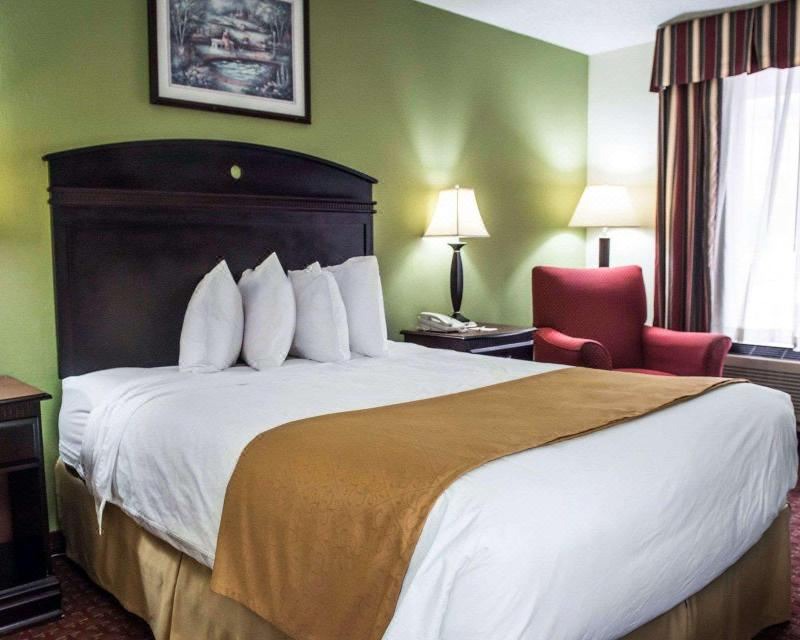 Photo of Bedroom in Chipley