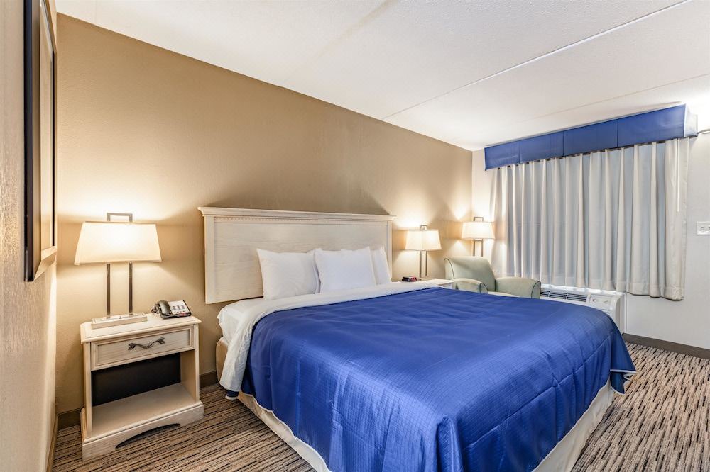 Photo of Bedroom in Tupelo