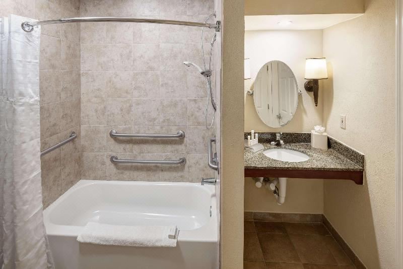 Photo of Bathroom in Tougaloo