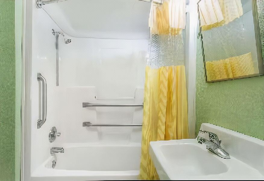 Photo of Bathroom in Callaway