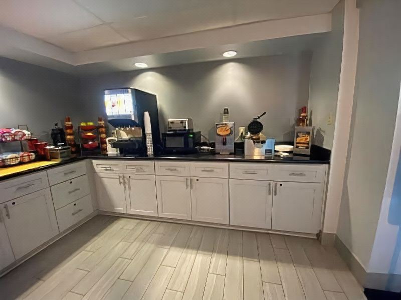 Photo of Kitchen in Luling