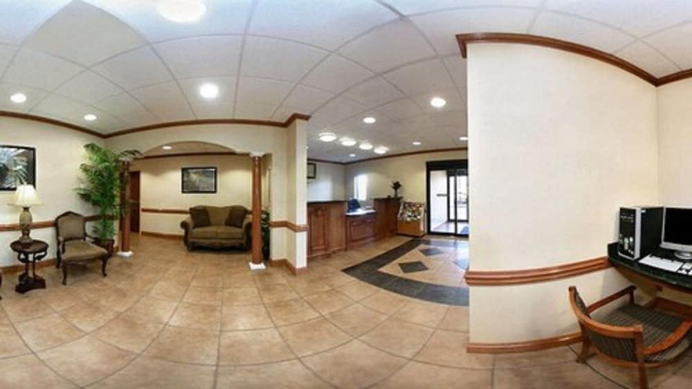 Photo of Livingroom in Chipley