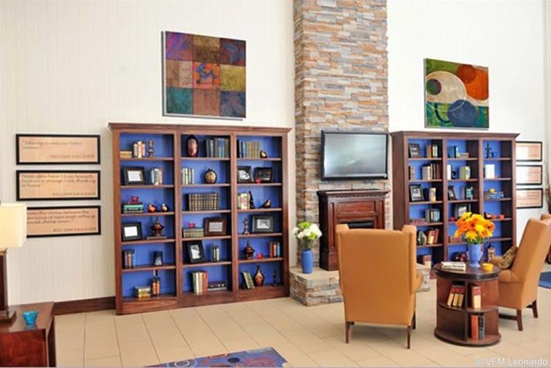 Photo of Livingroom in New Albany