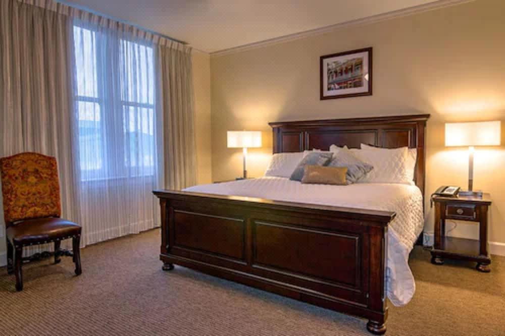 Photo of Bedroom in Alexandria
