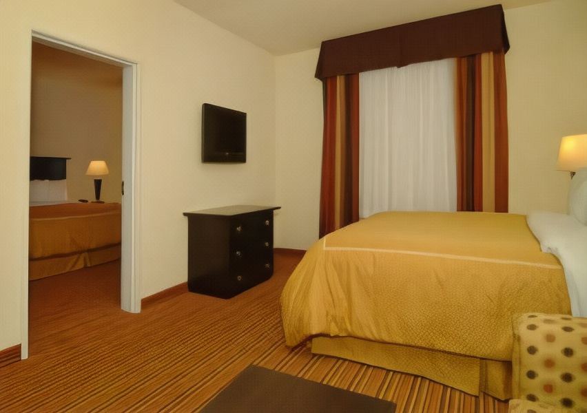 Photo of Bedroom in Alexandria
