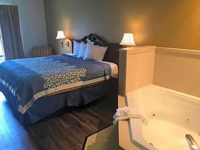 Photo of Bedroom in Hattiesburg