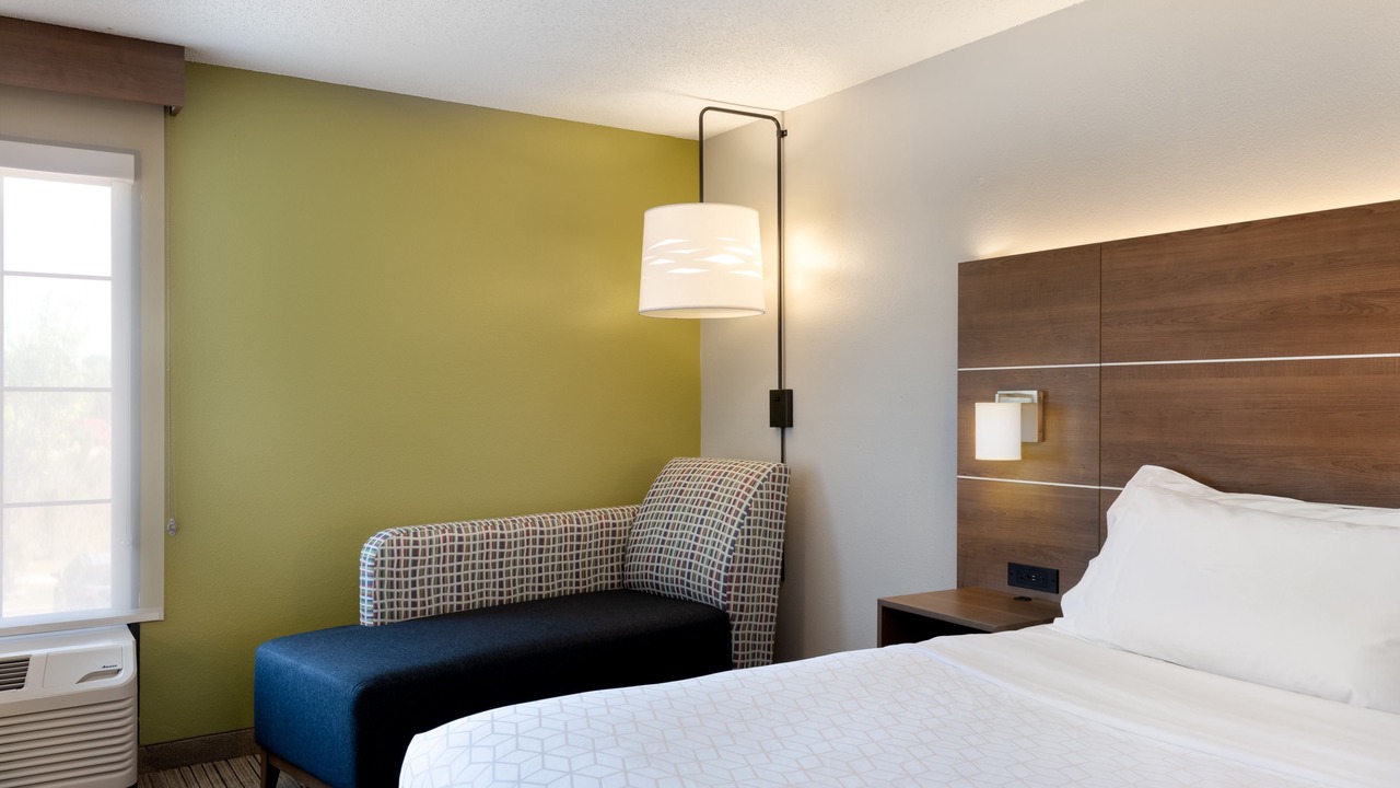 Photo of Bedroom in Harold