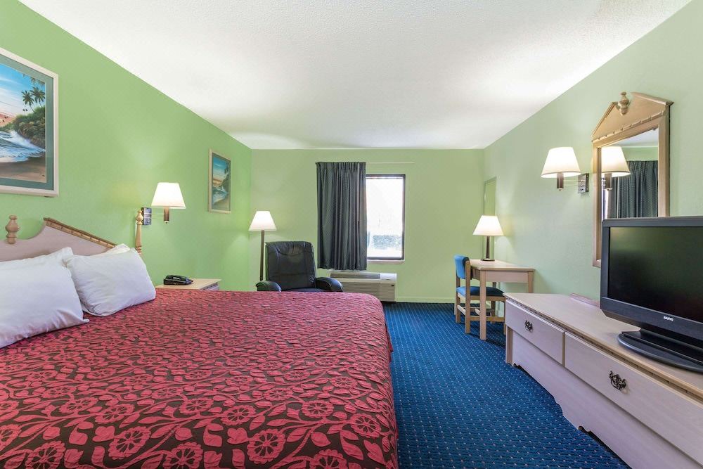 Photo of Bedroom in Callaway