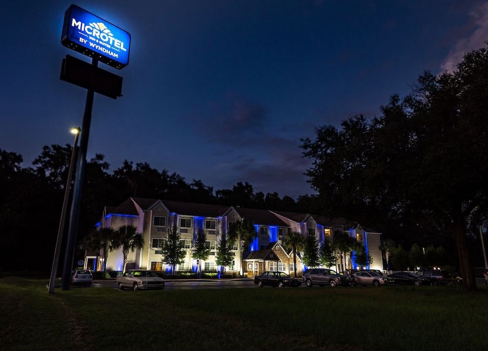 Photo of Buildings in Marion Oaks