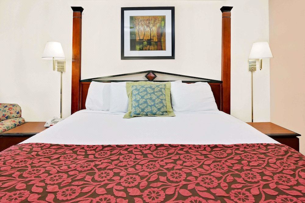 Photo of Bedroom in Demopolis