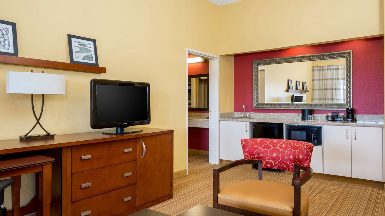 Photo of Livingroom in Monroe