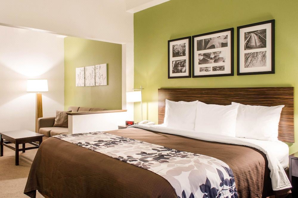 Photo of Bedroom in Metairie