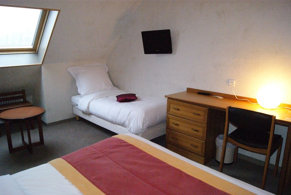 Photo of Bedroom in Rouen City Centre