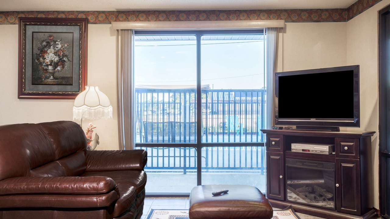 Photo of Livingroom in Picayune