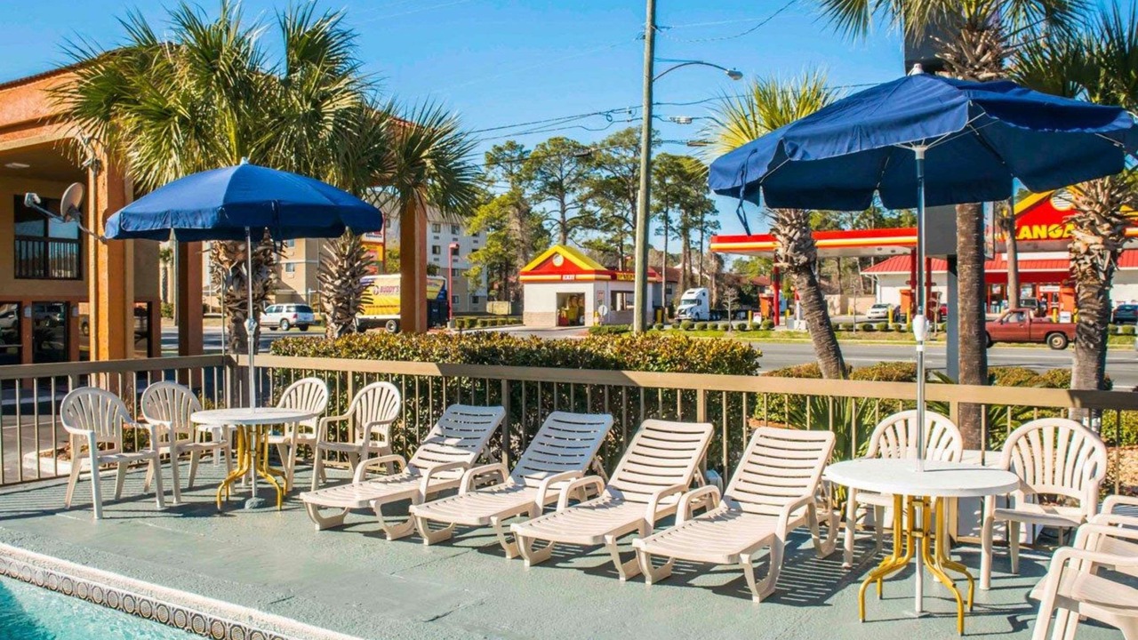 Photo of Outdoor in Bay VIew Addition