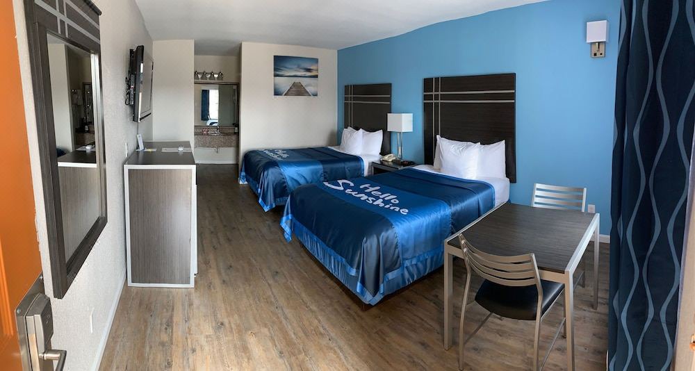 Photo of Bedroom in Orange