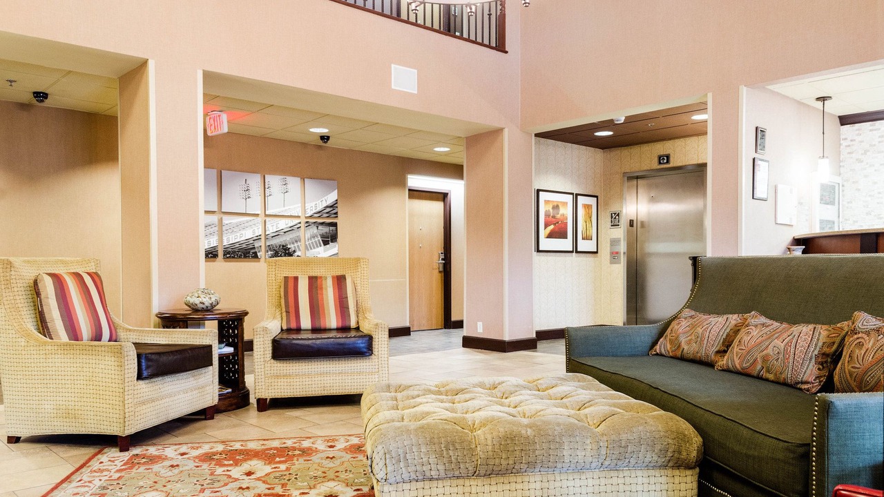 Photo of Livingroom in Starkville