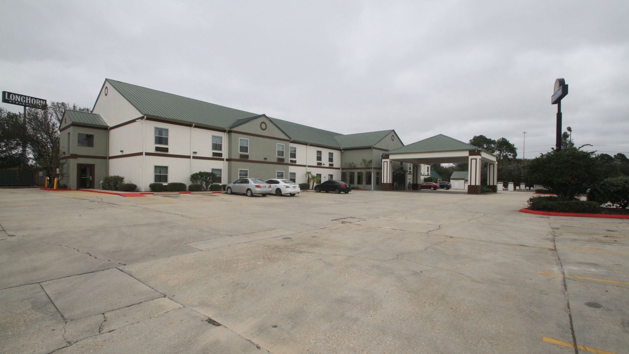 Photo of Buildings in Denham Springs