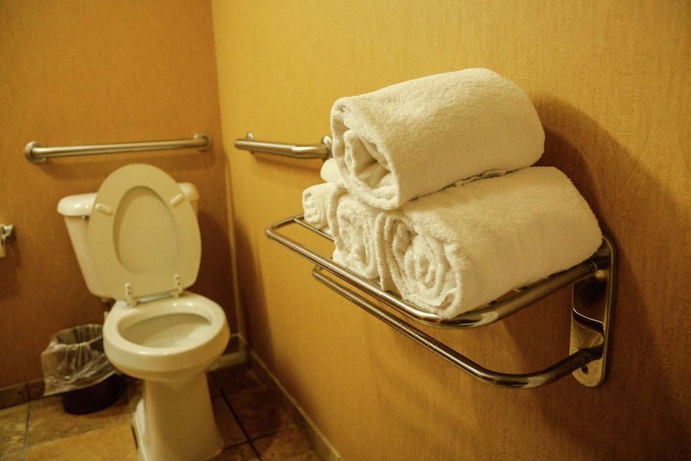 Photo of Bathroom in McComb