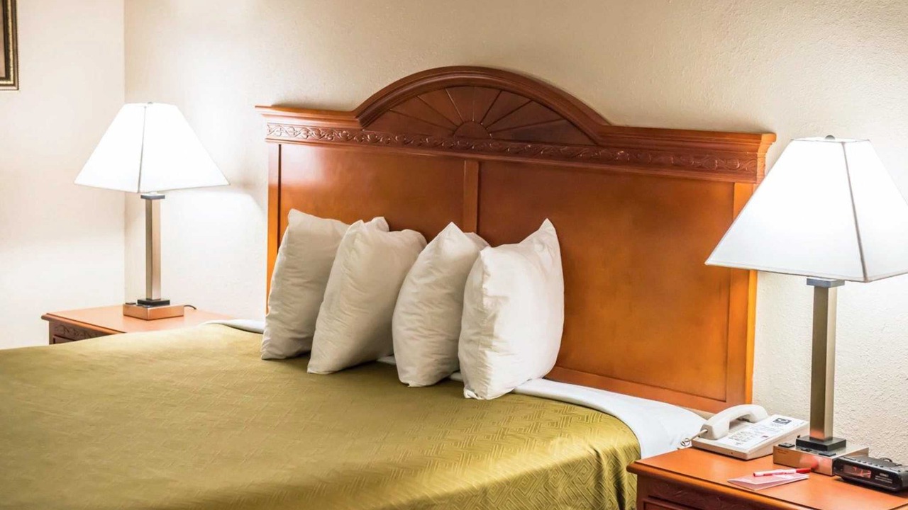 Photo of Bedroom in Bay VIew Addition