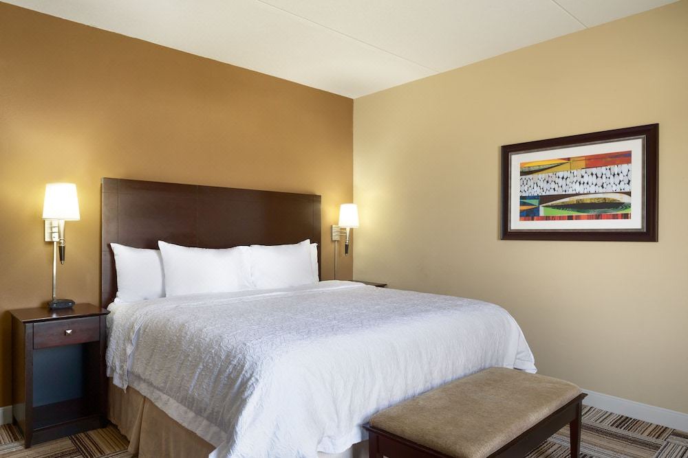 Photo of Bedroom in Laurel