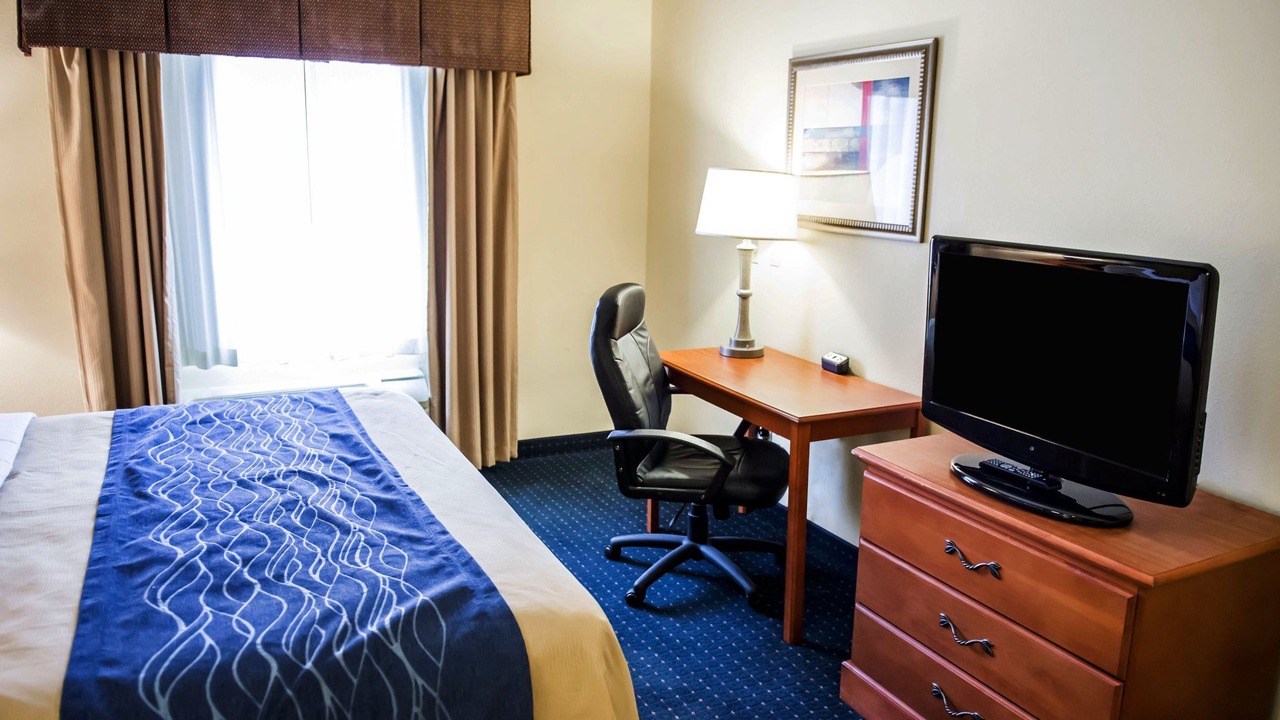 Photo of Bedroom in Chipley
