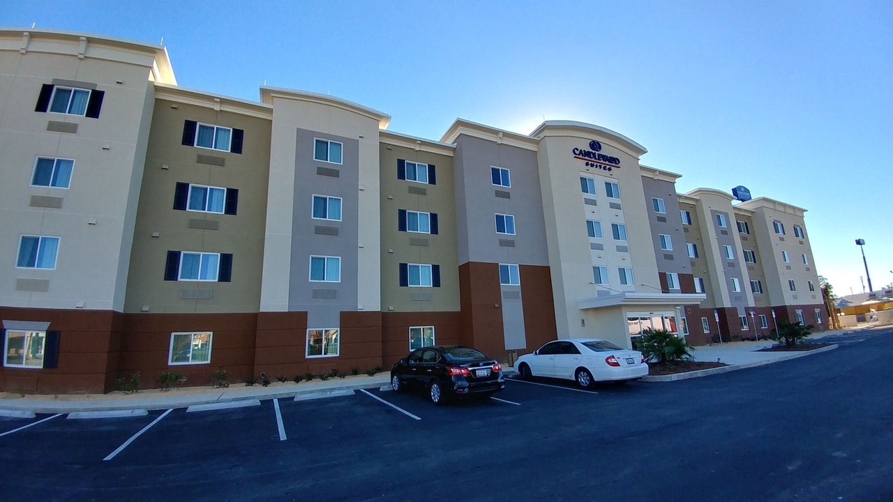 Photo of Buildings in Northeast Pensacola