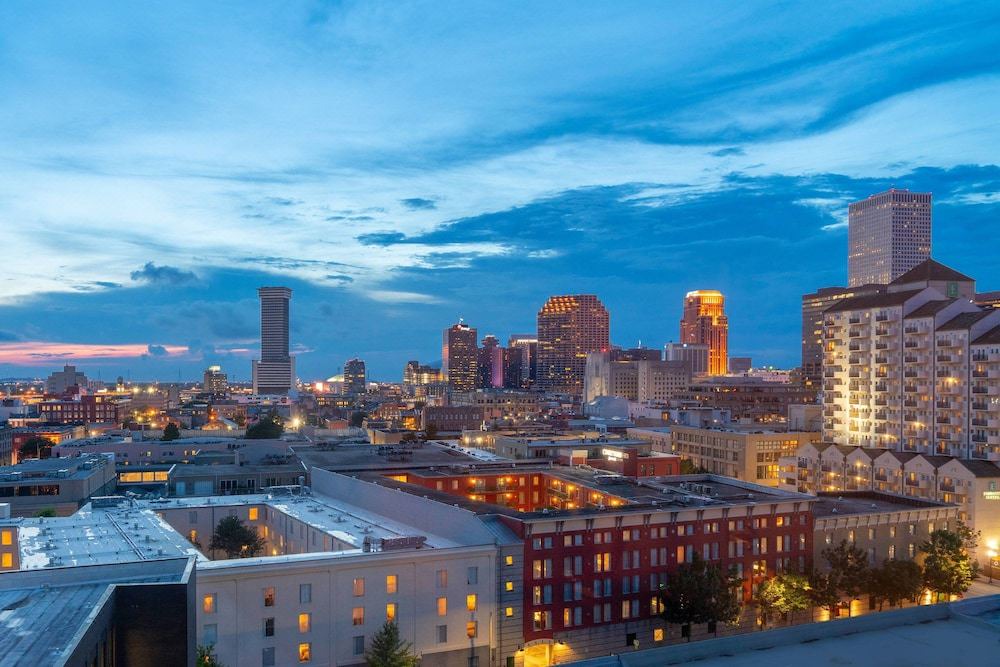 Photo of Buildings in Arts/Warehouse District