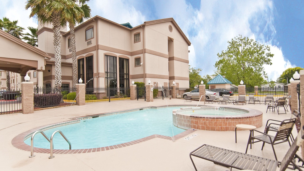 Photo of Outdoor in Lake Charles