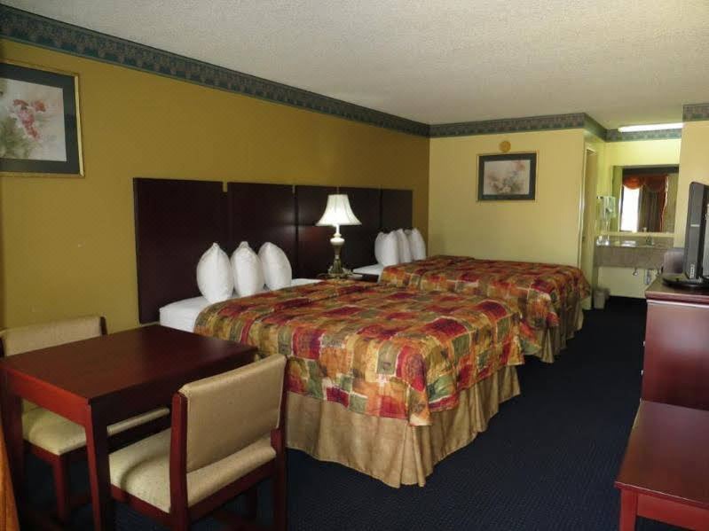 Photo of Bedroom in Chipley