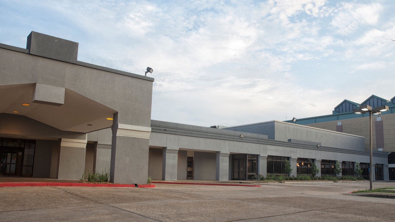 Photo of Buildings in Alexandria