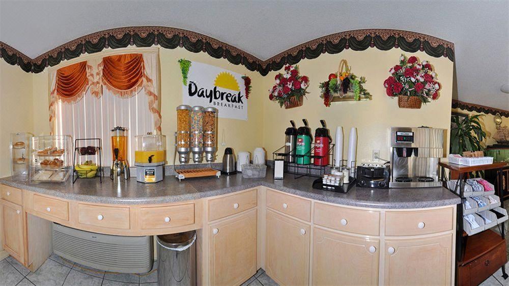 Photo of Kitchen in Chipley