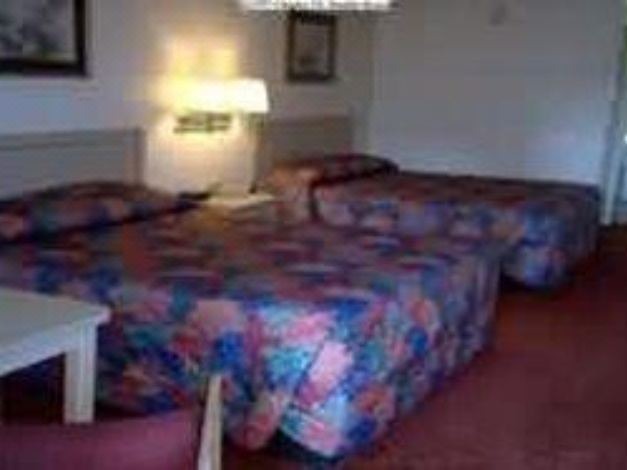 Photo of Bedroom in Chipley