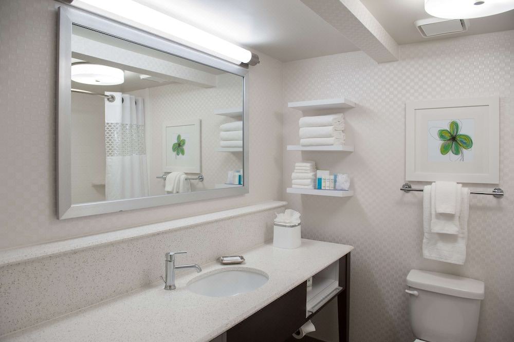 Photo of Bathroom in Elmwood