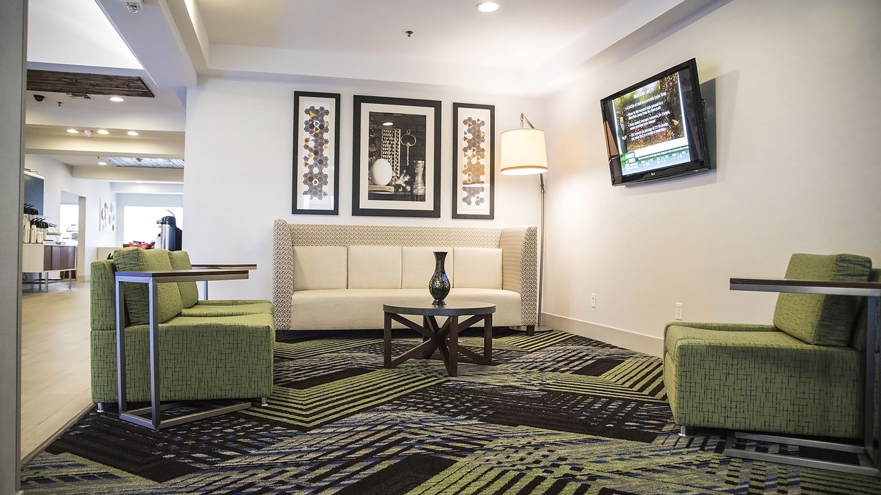 Photo of Livingroom in Alexandria