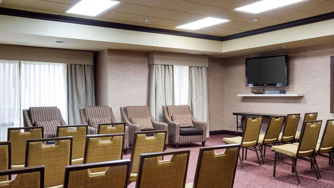 Photo of Livingroom in Starkville