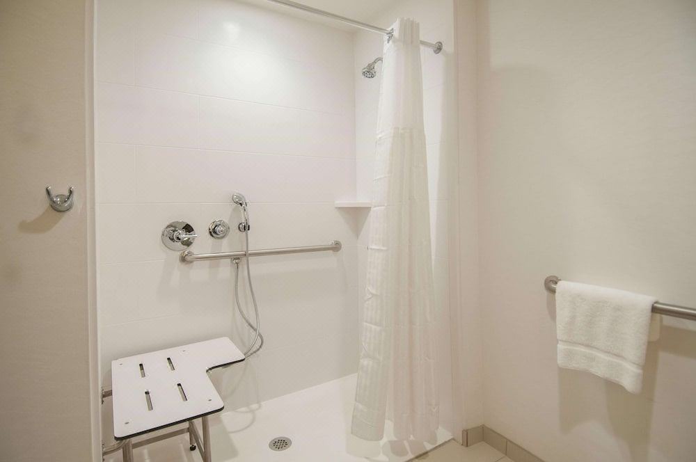 Photo of Bathroom in Clinton