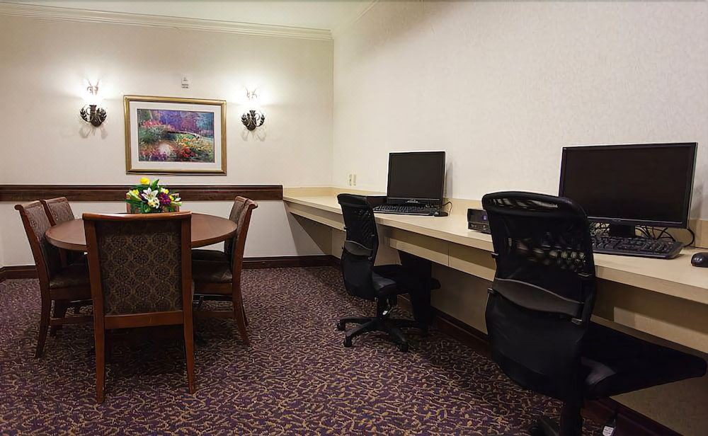 Photo of Livingroom in Highlands - Perkins