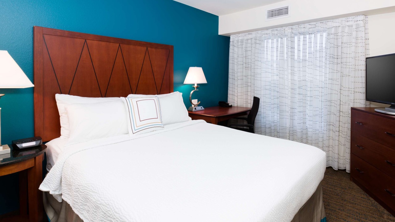 Photo of Bedroom in Mid City South