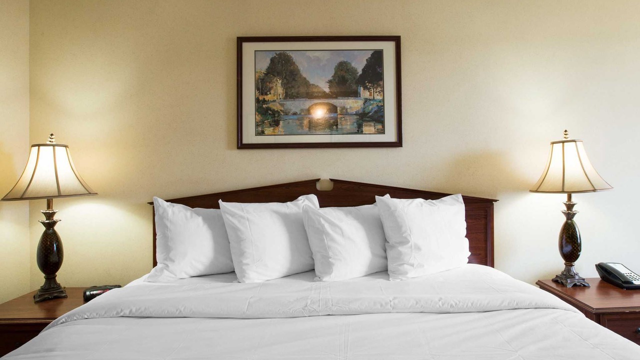Photo of Bedroom in Bessemer