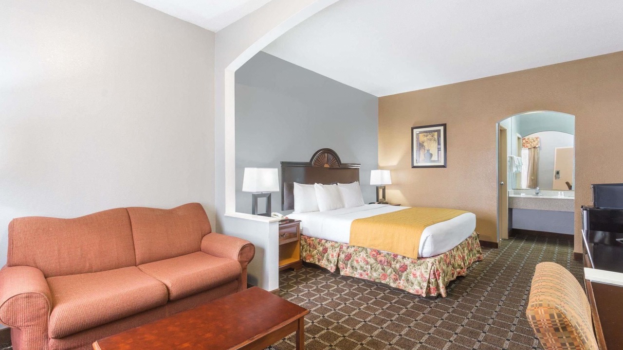 Photo of Livingroom in Tillmans Corner