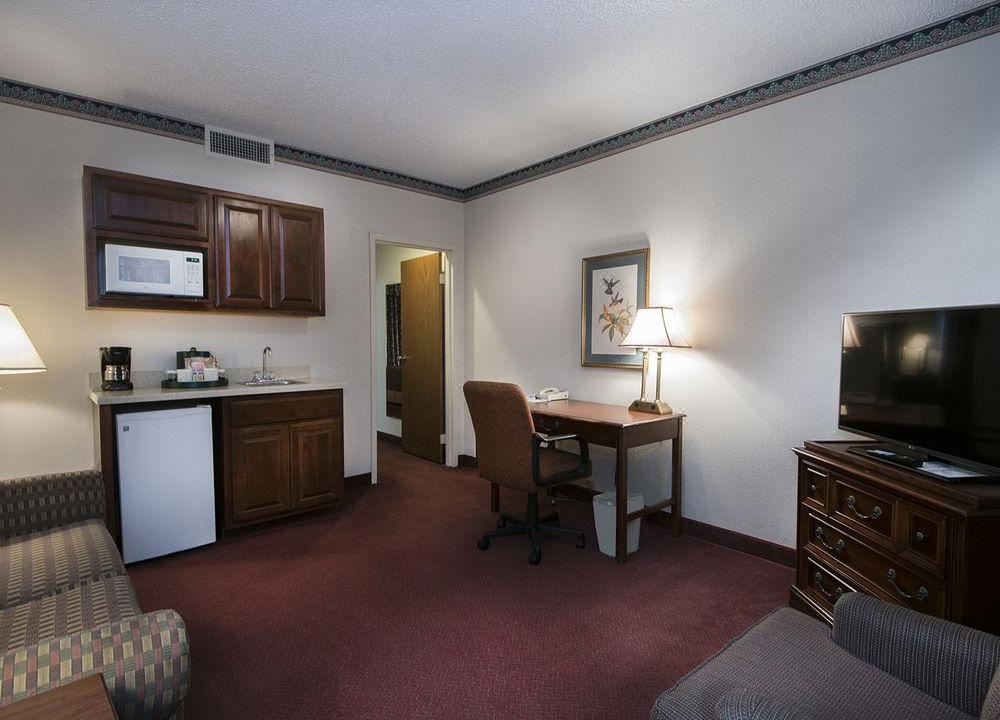 Photo of Livingroom in Monroe