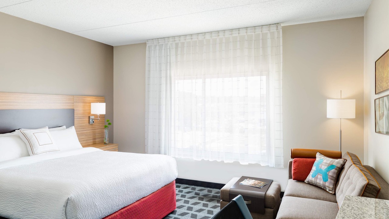Photo of Bedroom in Alexandria