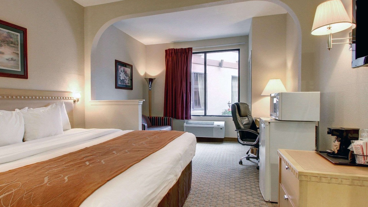 Photo of Bedroom in Laurel