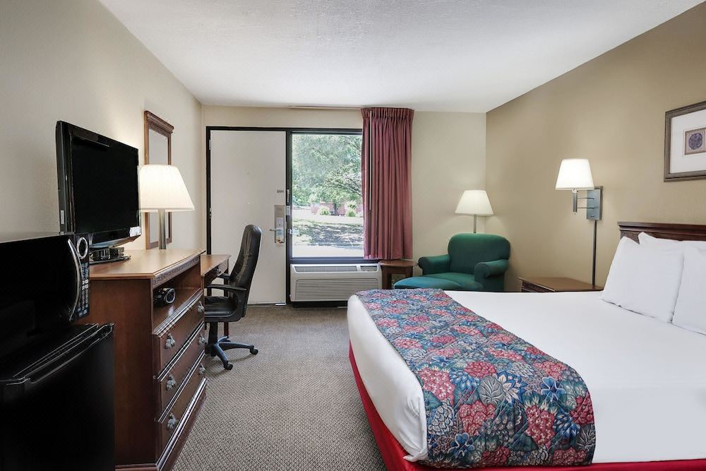 Photo of Bedroom in Hoover