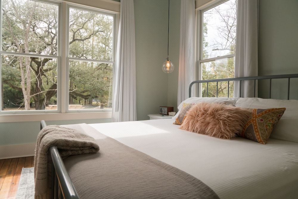 Photo of Bedroom in Abita Springs