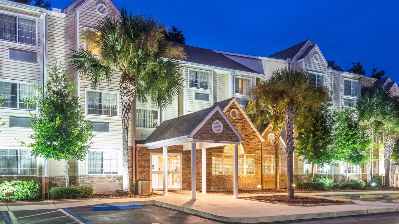 Photo of Buildings in Marion Oaks