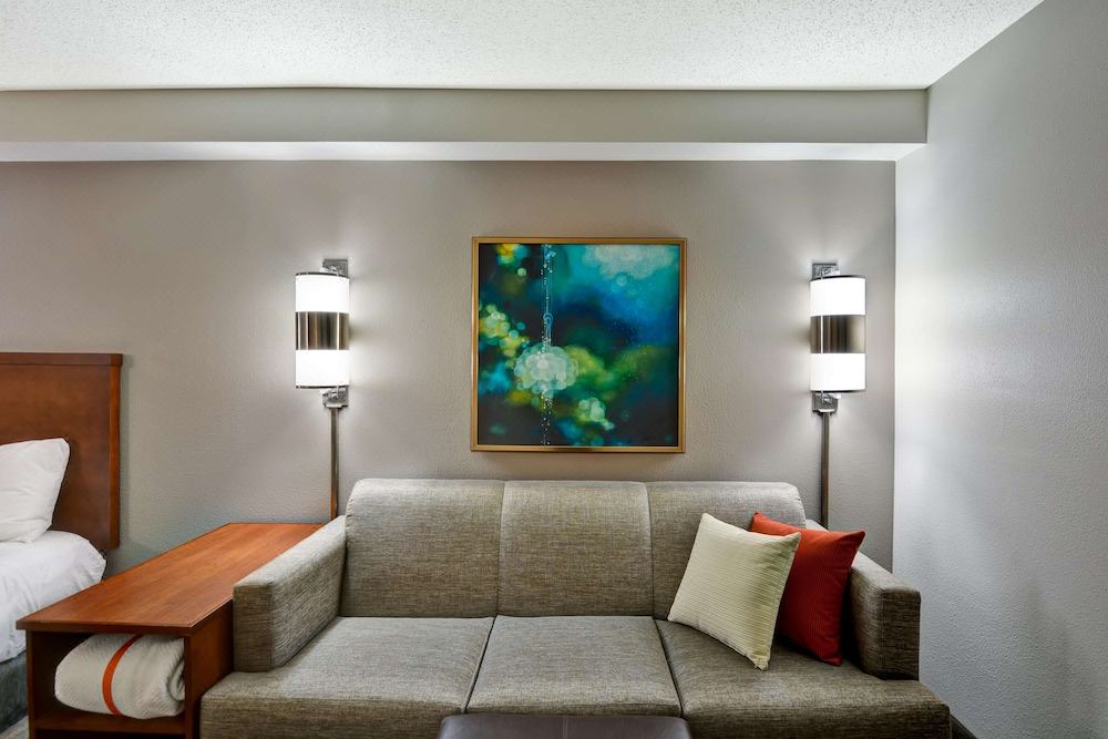 Photo of Livingroom in Hoover