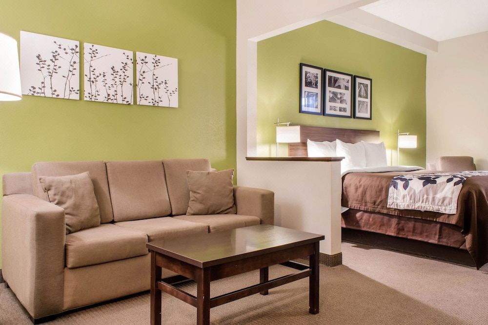 Photo of Livingroom in Metairie