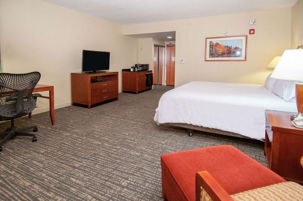 Photo of Bedroom in Pearl